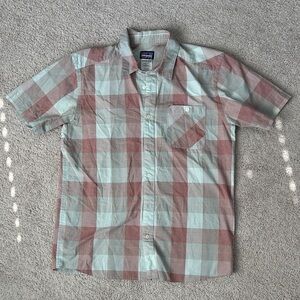 Patagonia Mint Green and Rust Plaid Short-Sleeve Button-Down Shirt